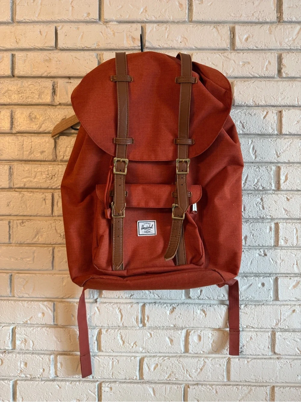 Herschel Backpack – Rust/Brick Red – Classic Style